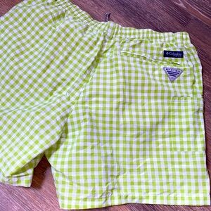 Columbia Mens swim short size Large